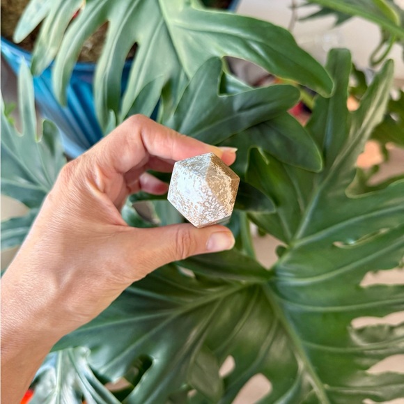 Ocean Jasper Tower - Picture 5 of 7